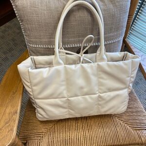 EUC Ulta Elegant Puffy Cream Tote Bag